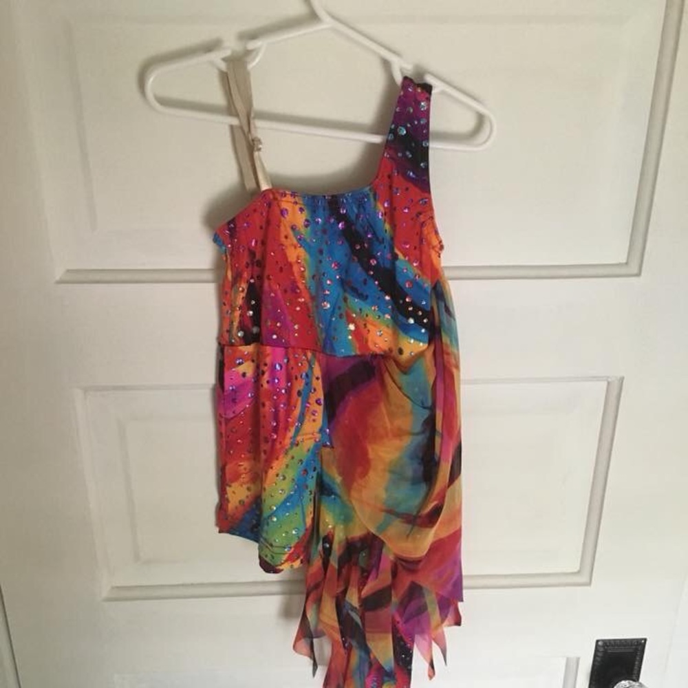 Girls dance outfit. Size Small